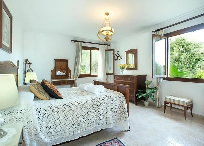 Owl Far - 15 Min Walk To The Villa *